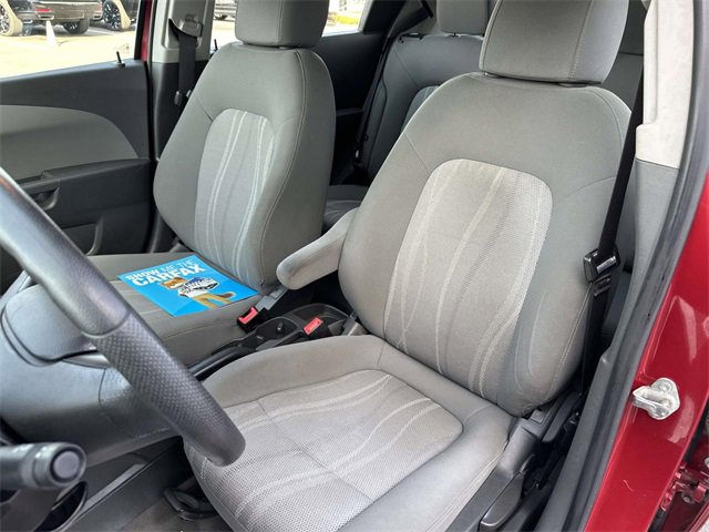 2012 Chevrolet Sonic LT photo 15