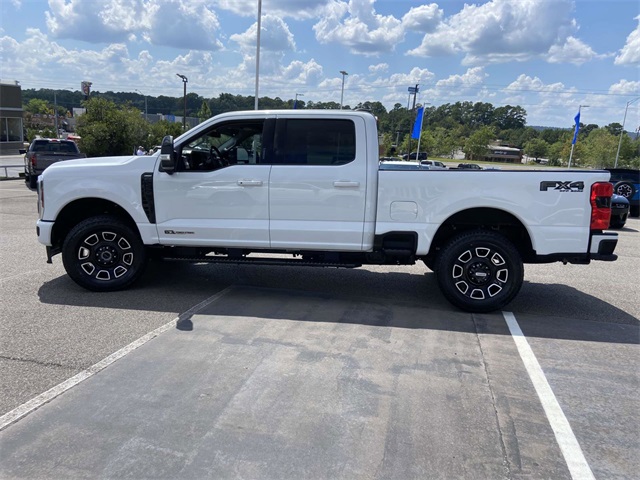 2024 Ford F-250 Lariat photo 27