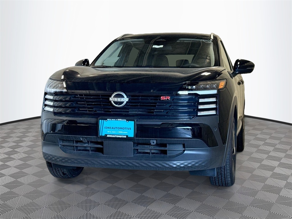 2025 Nissan Kicks SR AWD's photo