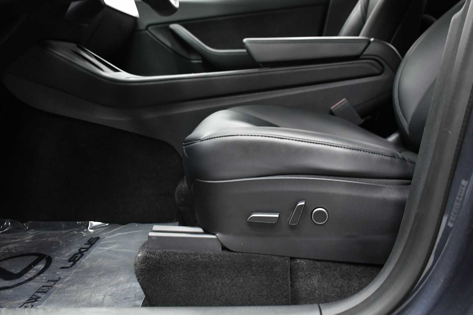 2022 Tesla Model Y Long Range photo 12