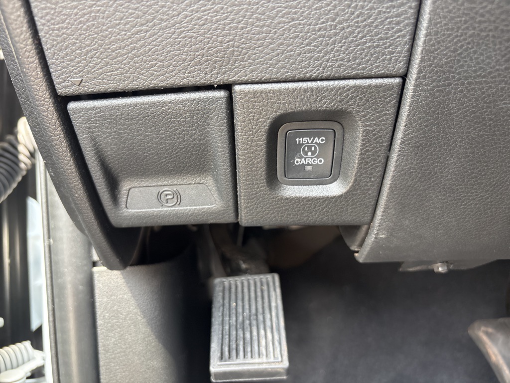 2024 Ram 2500 Laramie photo 28