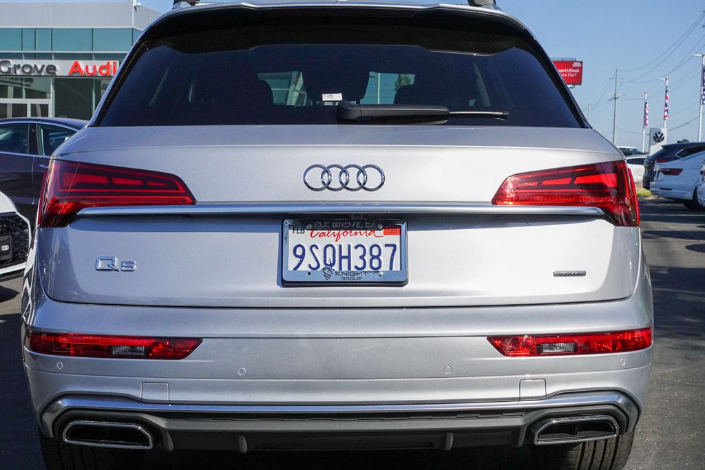 2025 Audi Q5 45 S line Premium Plus photo 8