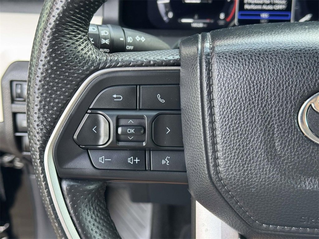 2024 Toyota Tacoma TRD Off-Road 4x4 photo 10