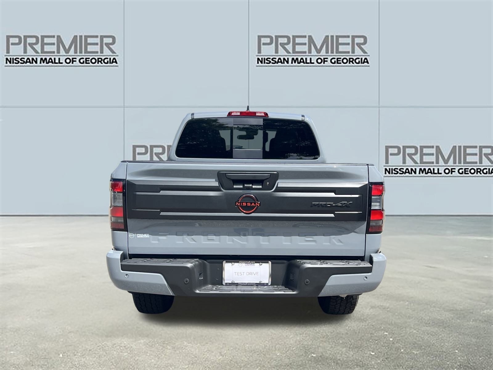 2025 Nissan Frontier PRO-4X photo 22