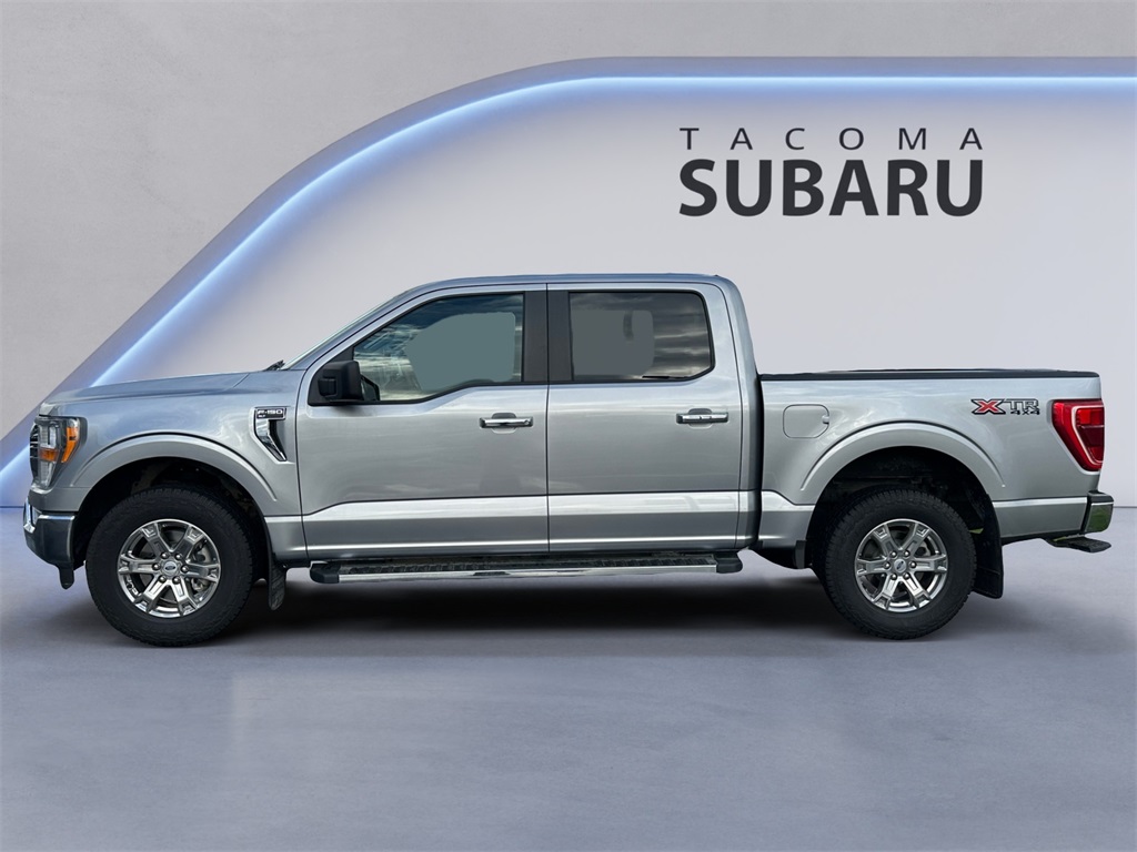 2021 Ford F-150 XLT photo 2