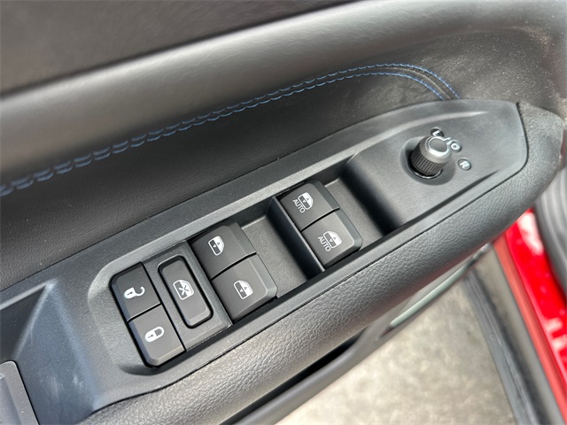 2025 Jeep Compass Latitude photo 30