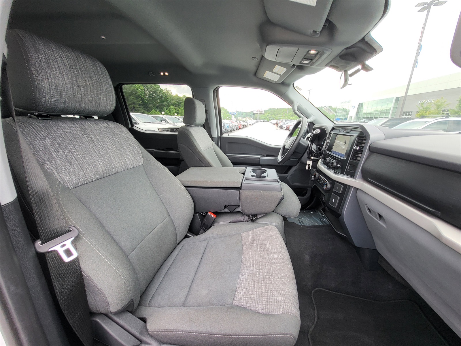 2023 Ford F-150 XLT photo 10