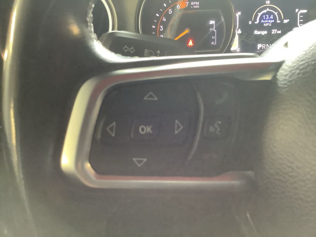 2020 Jeep Wrangler Unlimited Sahara photo 10