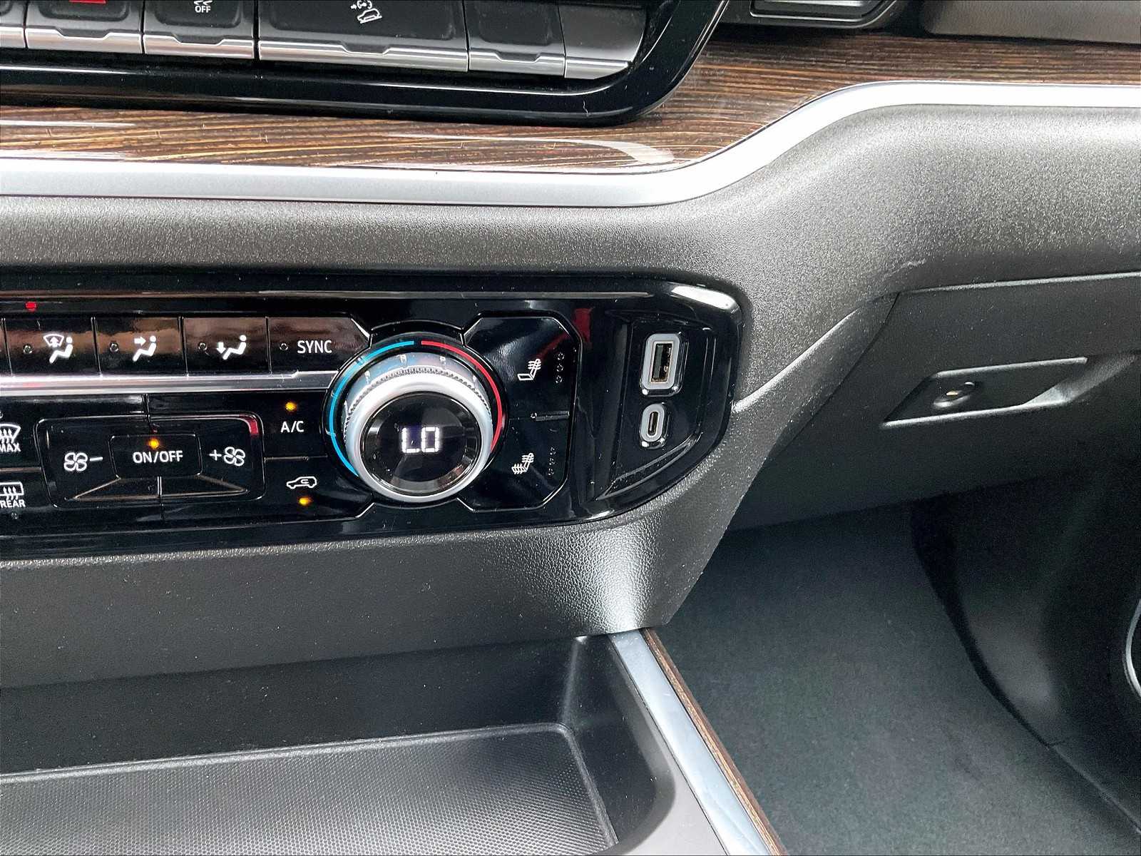 2022 Gmc Sierra 1500 Elevation photo 26