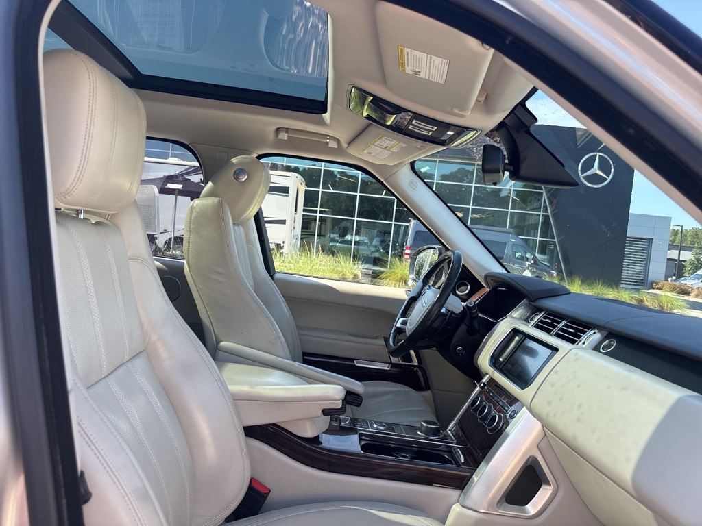 2015 Land Rover Range Rover SuperCharged photo 45