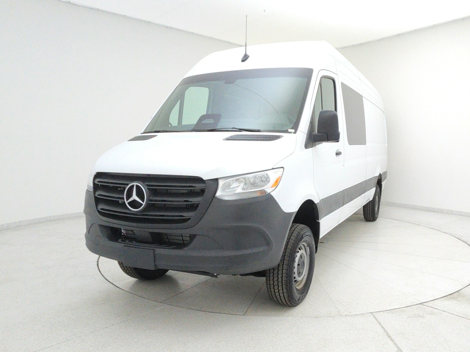 2025 Mercedes-Benz Sprinter Cargo Van Base's photo
