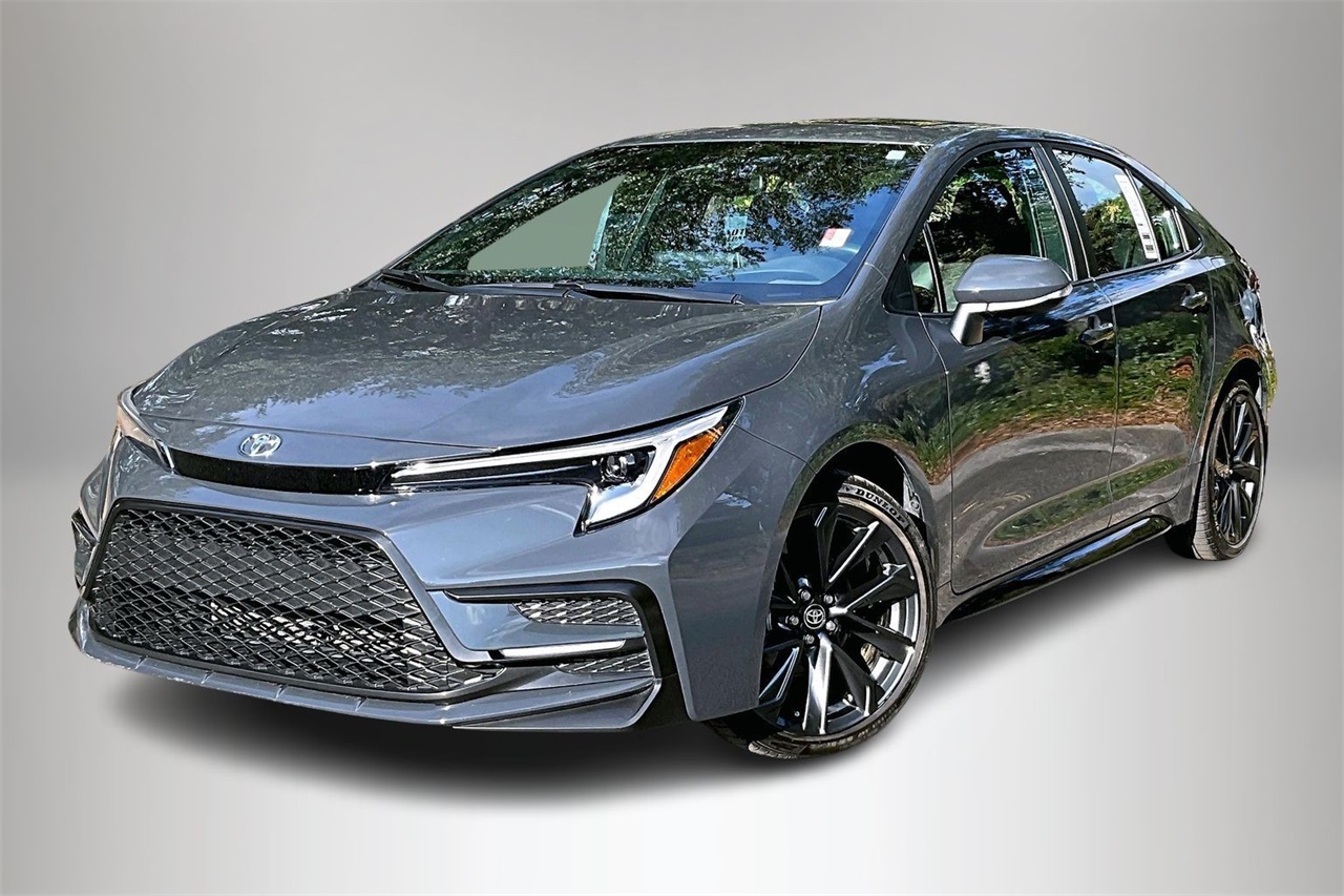2024 Toyota Corolla XSE's photo