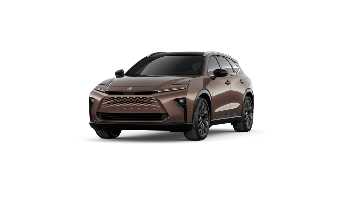 2026 Toyota Crown Signia Limited's photo