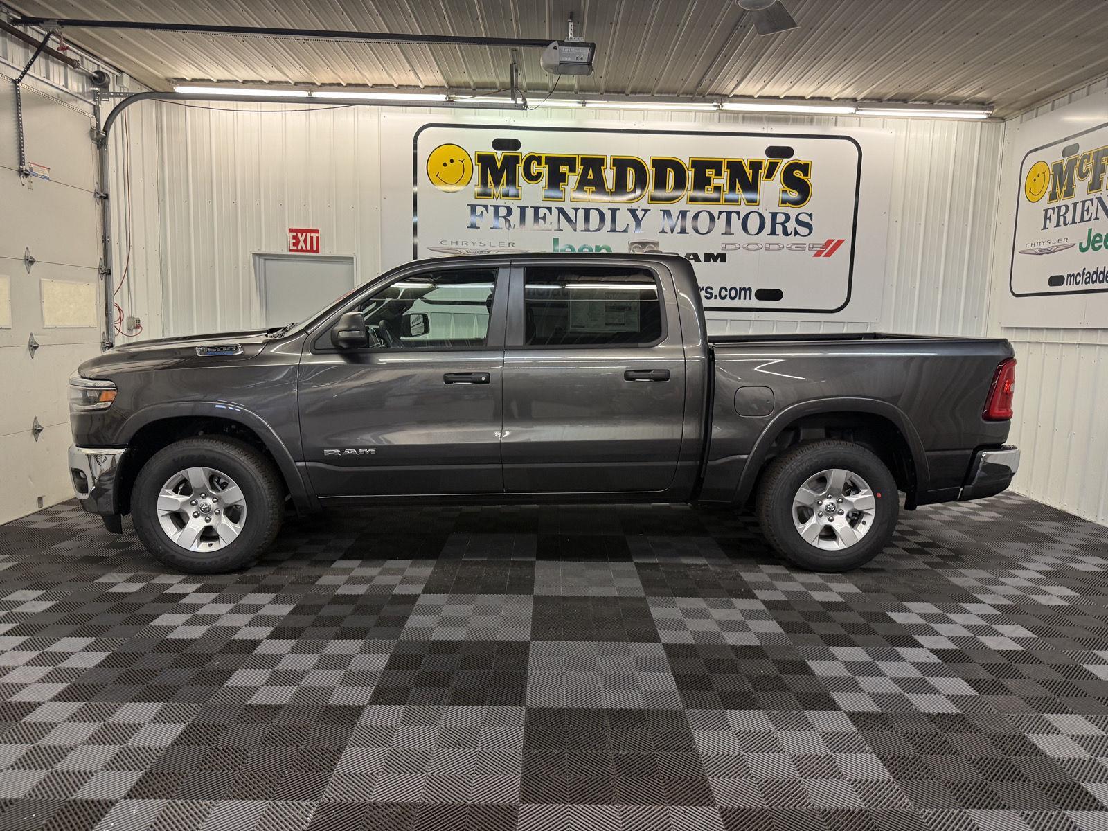 2025 Ram 1500 Big Horn Lone Star photo 48