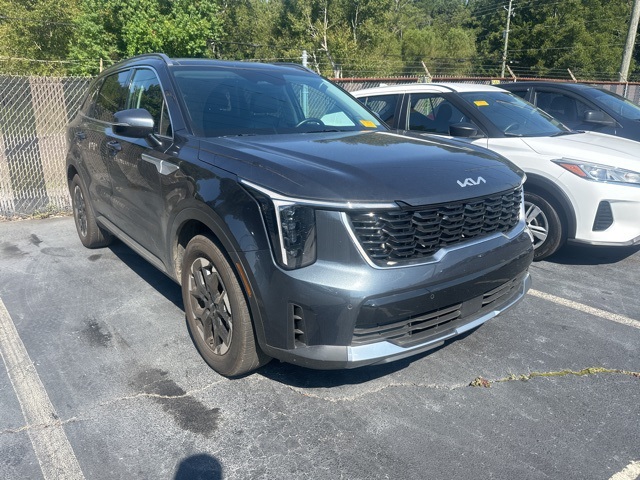2024 Kia Sorento S photo 2