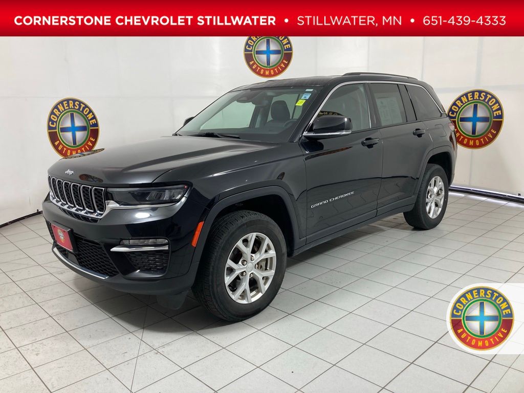 2023 Jeep Grand Cherokee Limited's photo