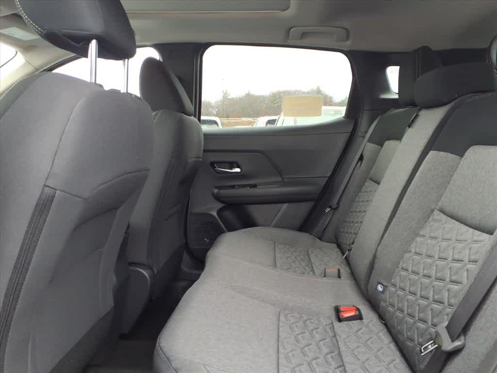 2026 Nissan Kicks SV photo 2