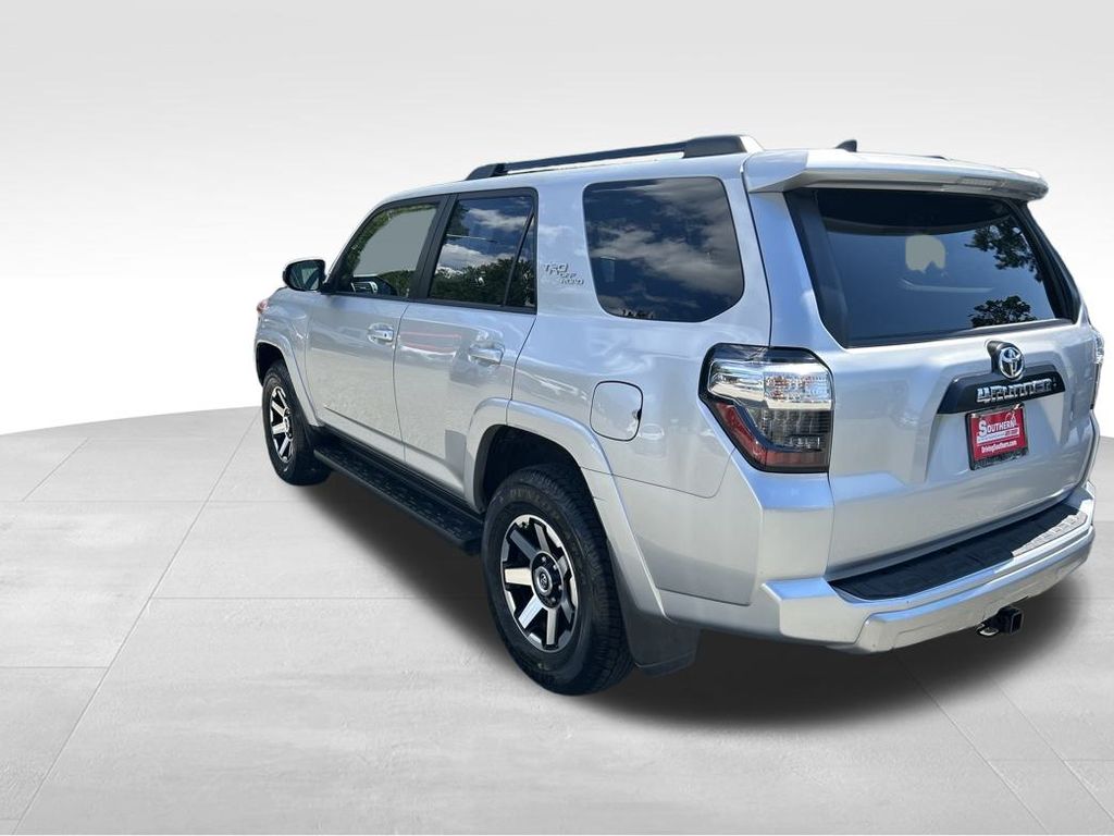 2024 Toyota 4Runner TRD Off-Road photo 4
