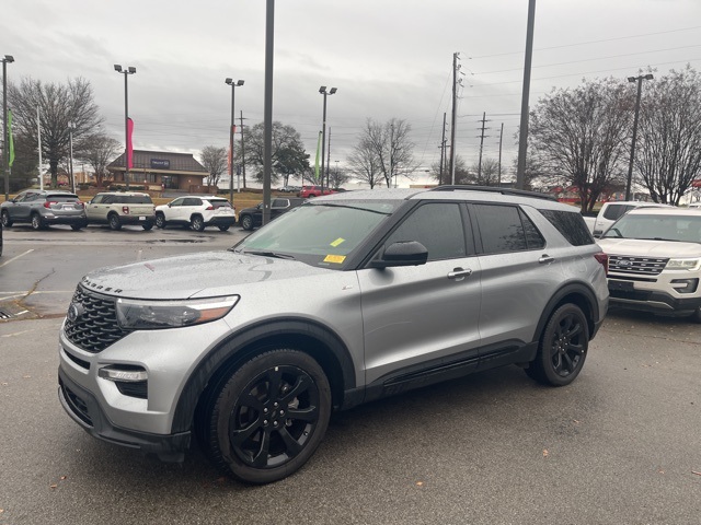 2023 Ford Explorer ST-Line photo 4