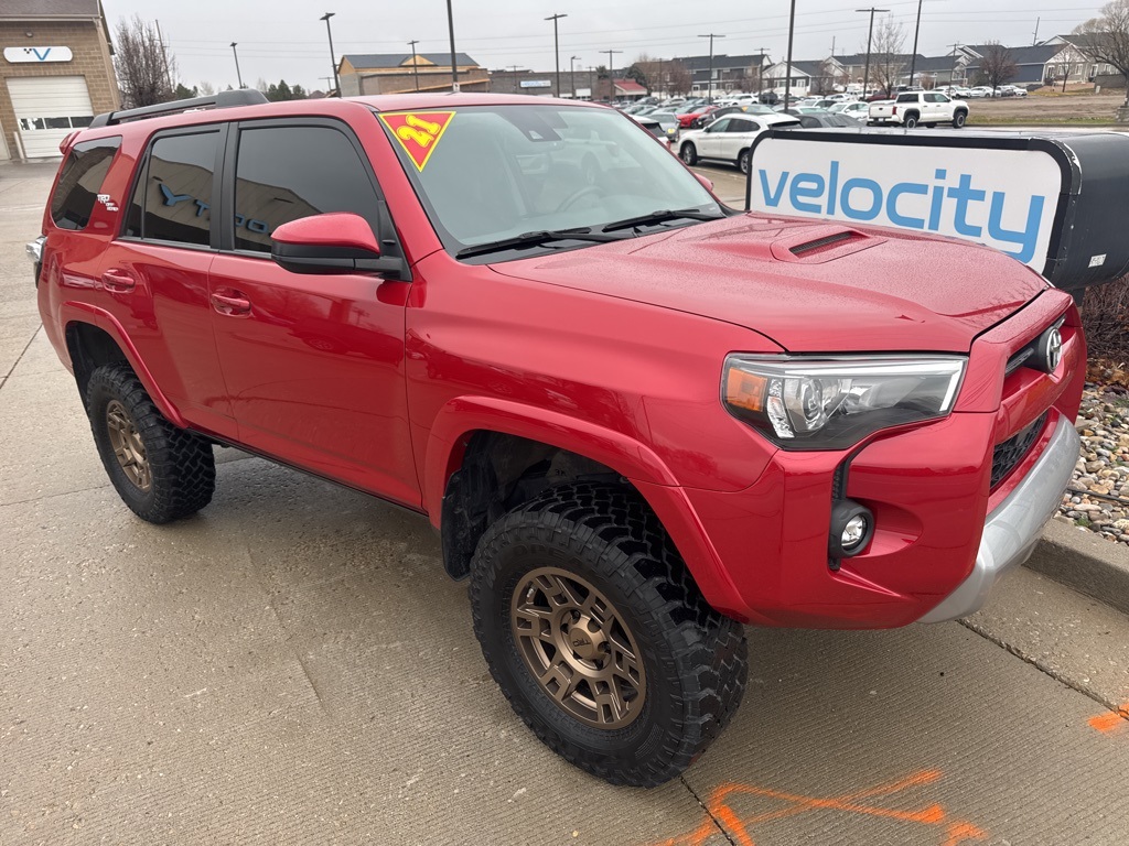 2021 Toyota 4Runner Off-Road's photo