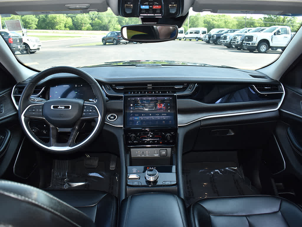 2023 Jeep Cherokee 4xe photo 4