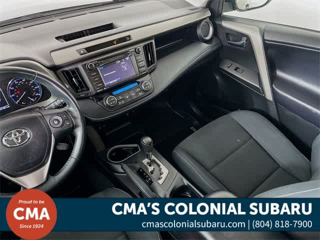 2016 Toyota RAV4 XLE photo 21