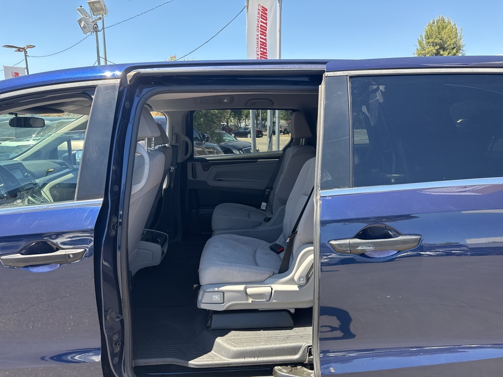 2020 Honda Odyssey LX photo 9
