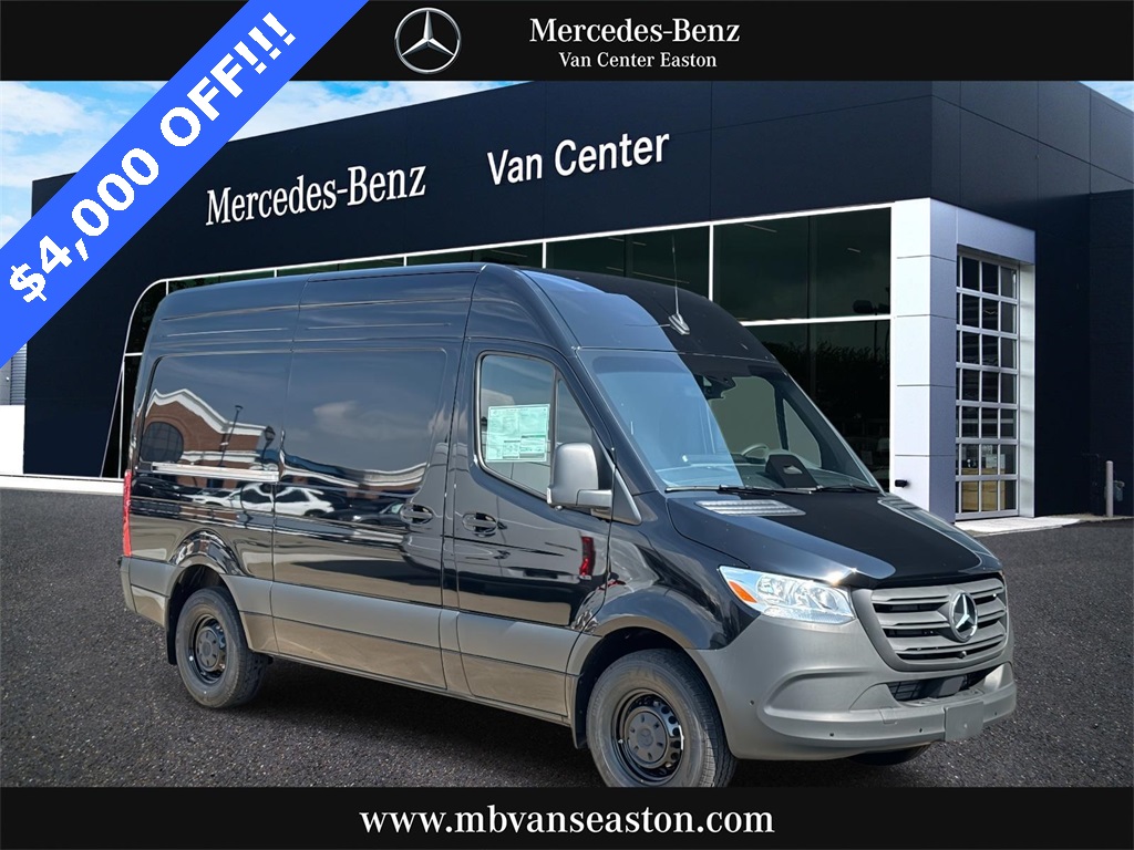 2025 Mercedes-Benz Sprinter Cargo Van Base's photo