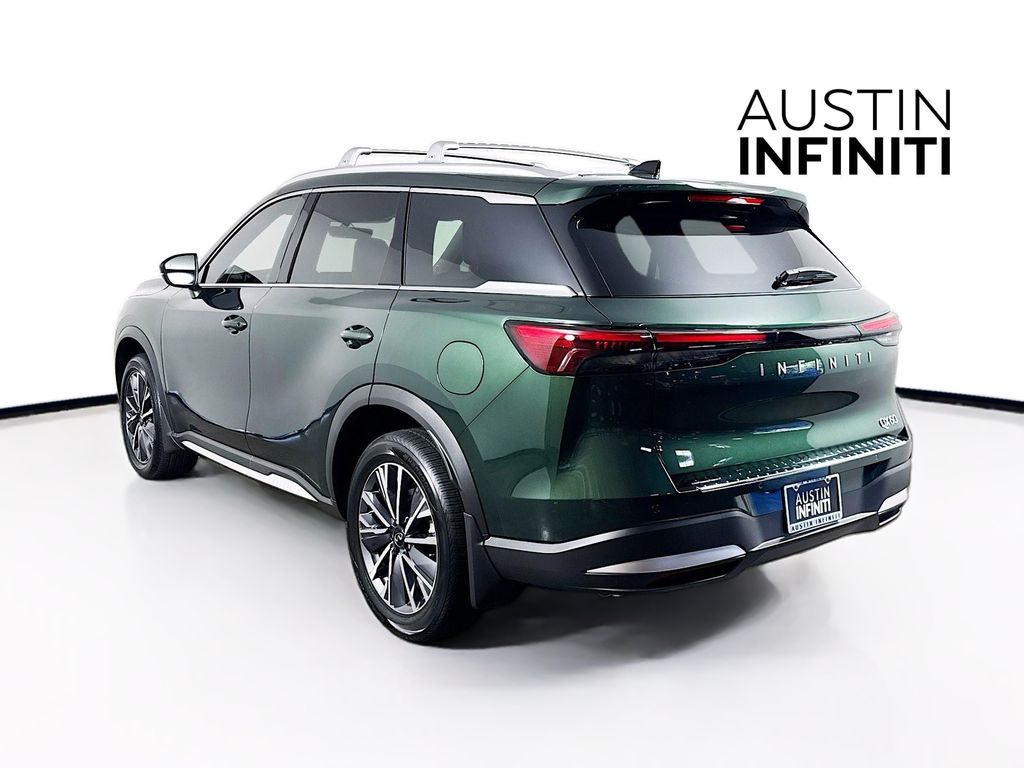 2026 Infiniti QX60 Luxe photo 5