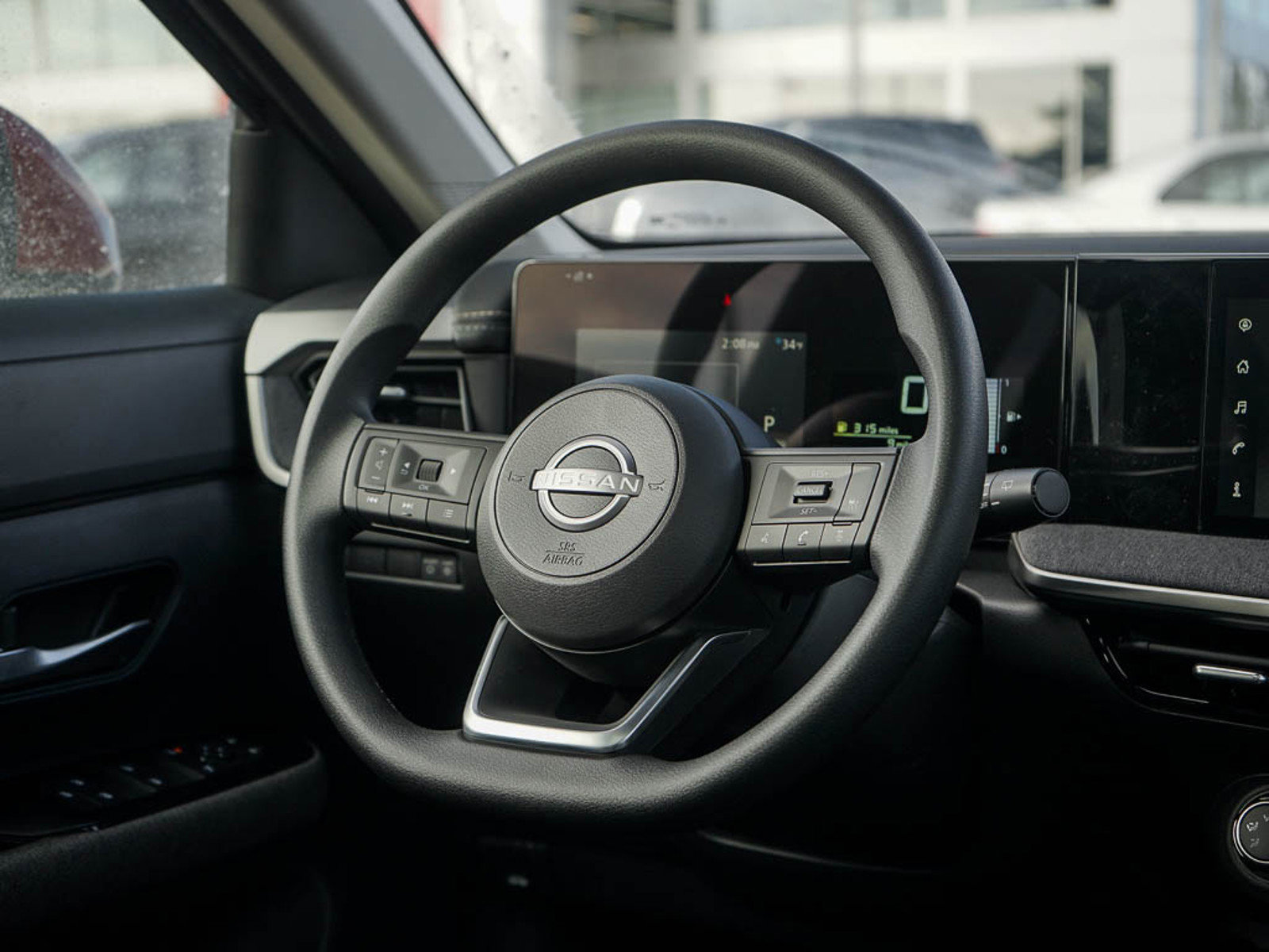 2025 Nissan Kicks SV photo 14
