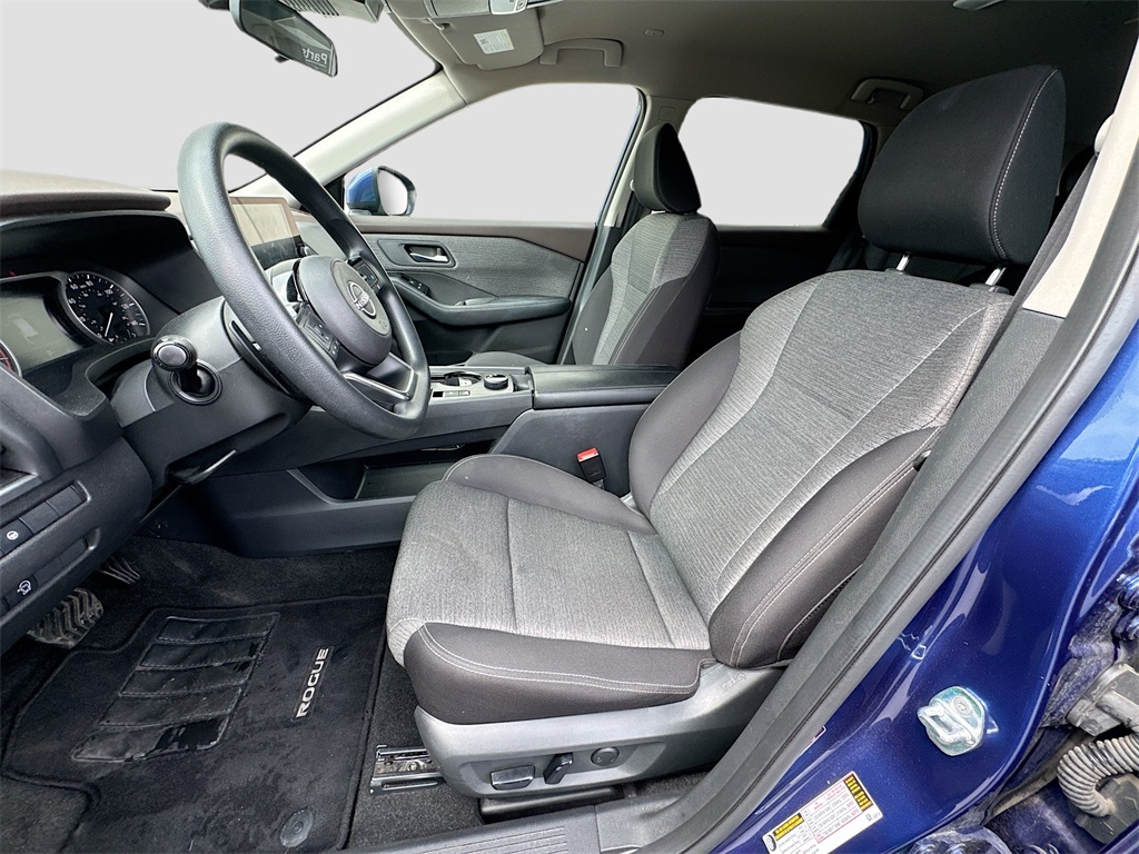 2023 Nissan Rogue SV photo 21