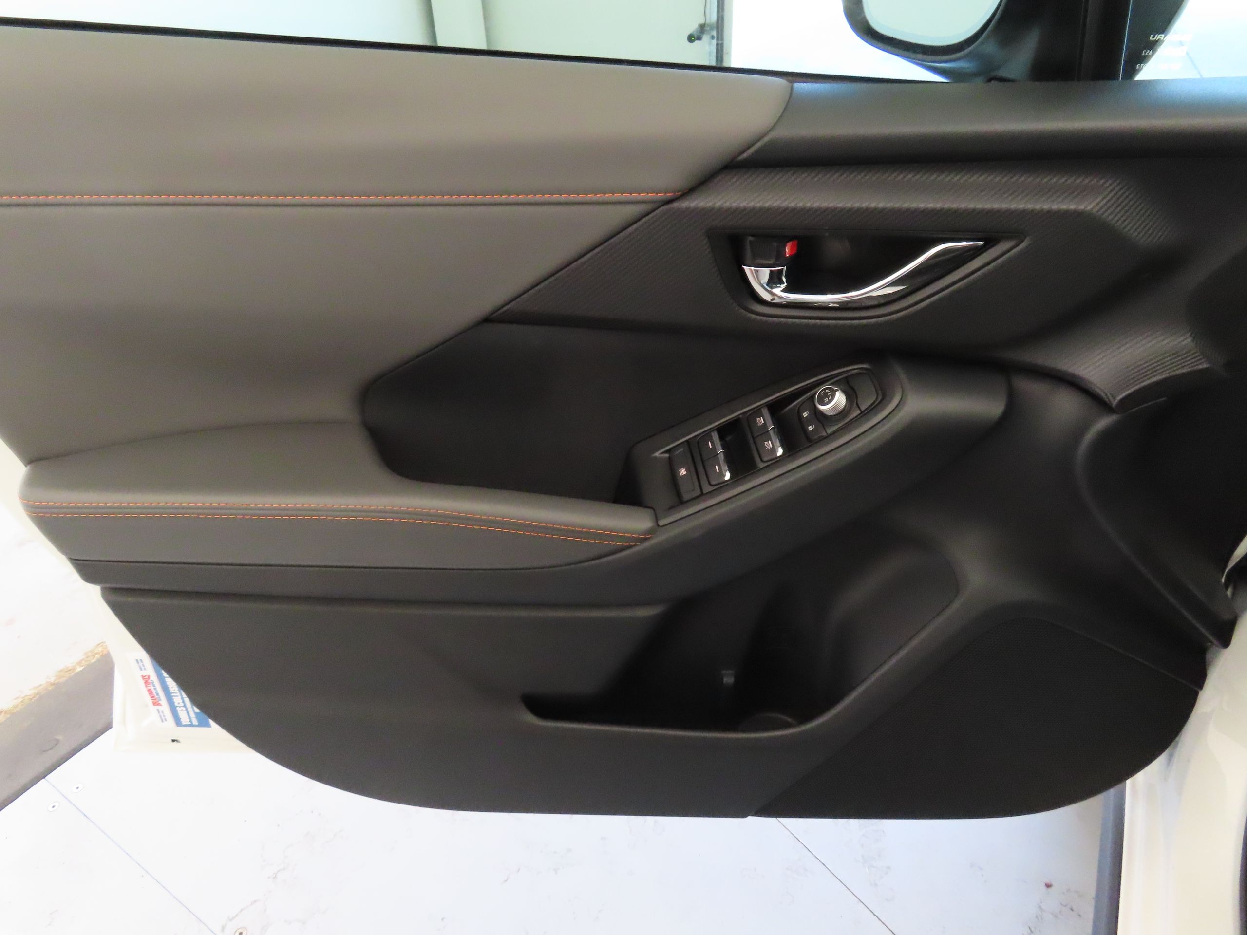 2025 Subaru Crosstrek Limited photo 9