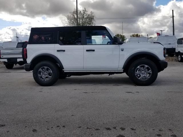 2025 Ford Bronco Big Bend photo 2