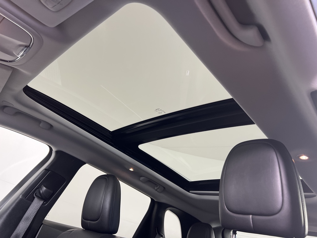 2021 Jeep Cherokee Limited photo 3