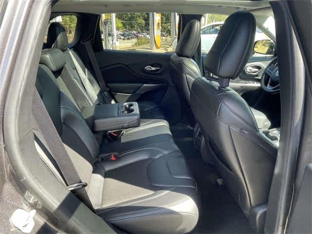 2019 Jeep Cherokee Latitude photo 19