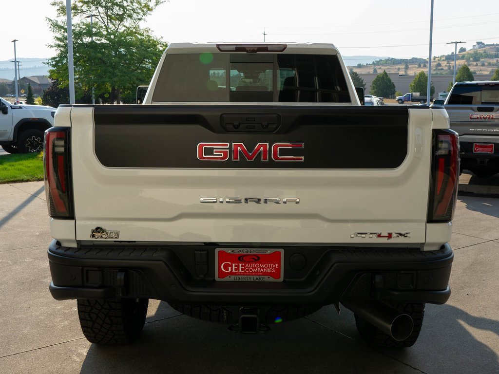 2025 Gmc Sierra 2500 HD AT4X photo 2