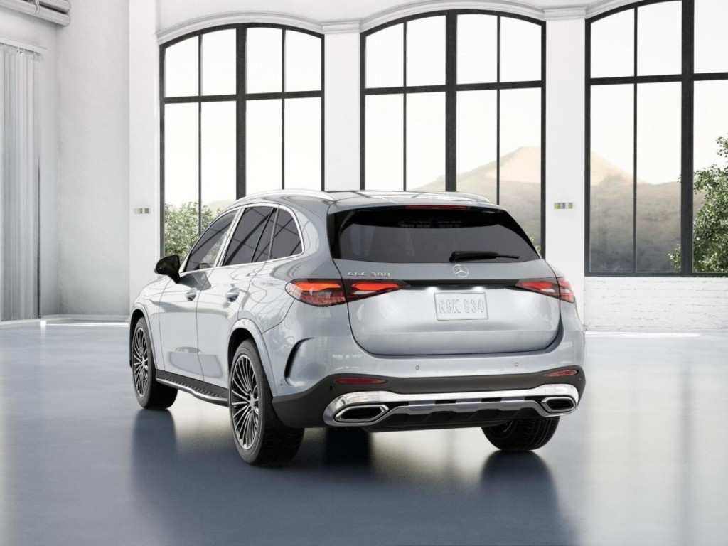 2026 Mercedes Benz GLC 300 photo 26