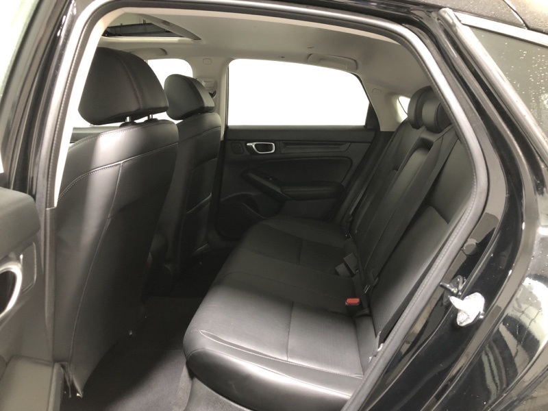 2023 Honda Civic Hatchback EX-L photo 16