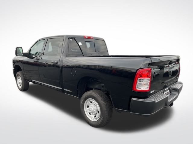 2024 Ram 2500 Tradesman photo 4