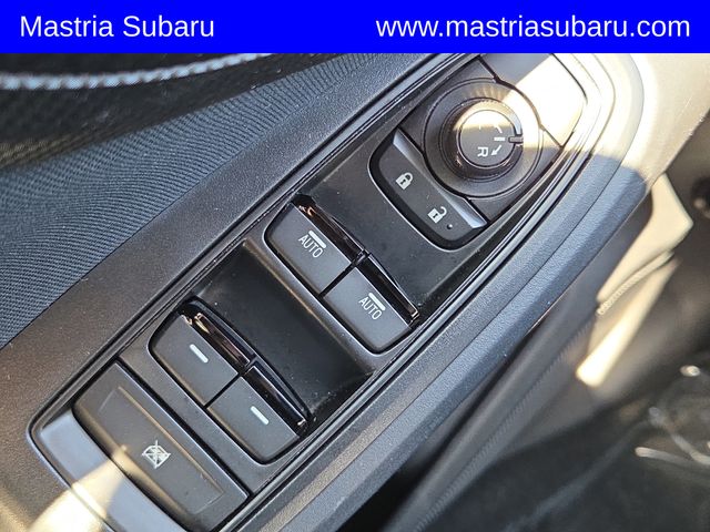 2023 Subaru Crosstrek Base photo 9