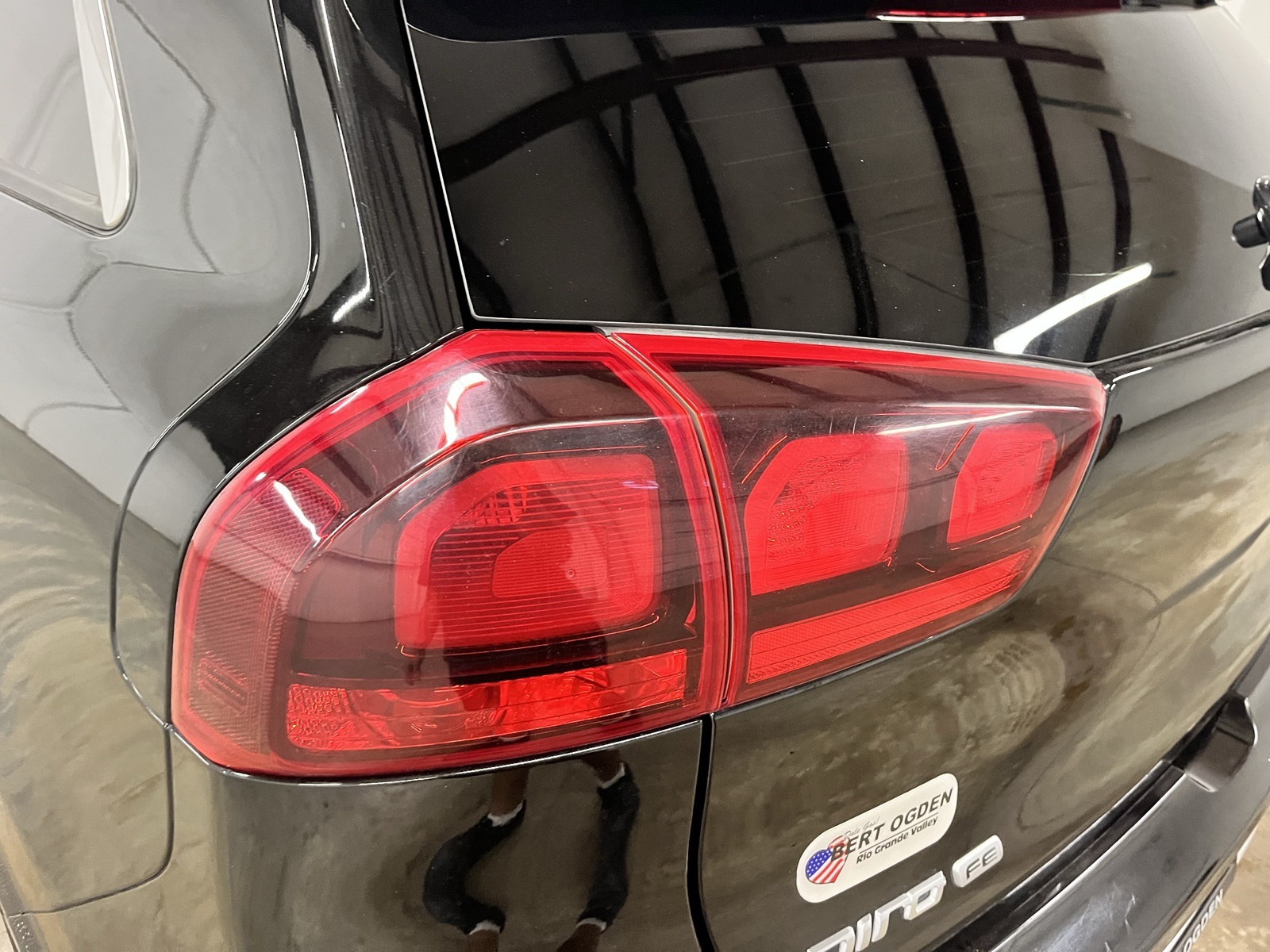 2021 Kia Niro LX photo 7