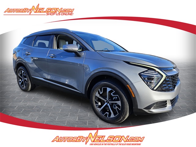 2024 Kia Sportage EX's photo