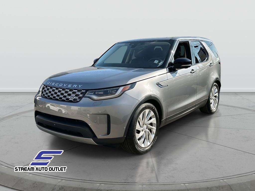 2024 Land Rover Discovery S photo 3