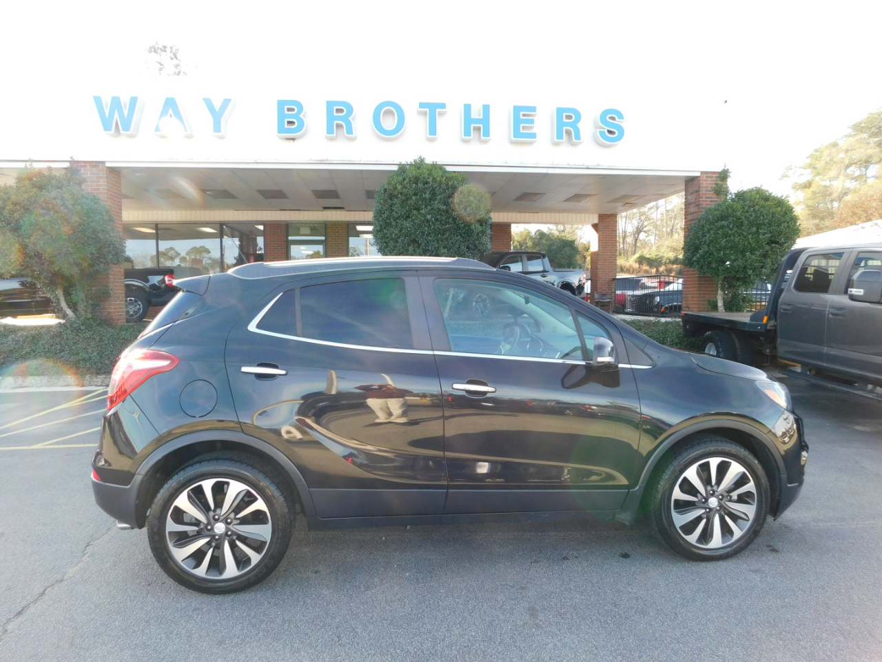 2017 Buick Encore Premium's photo