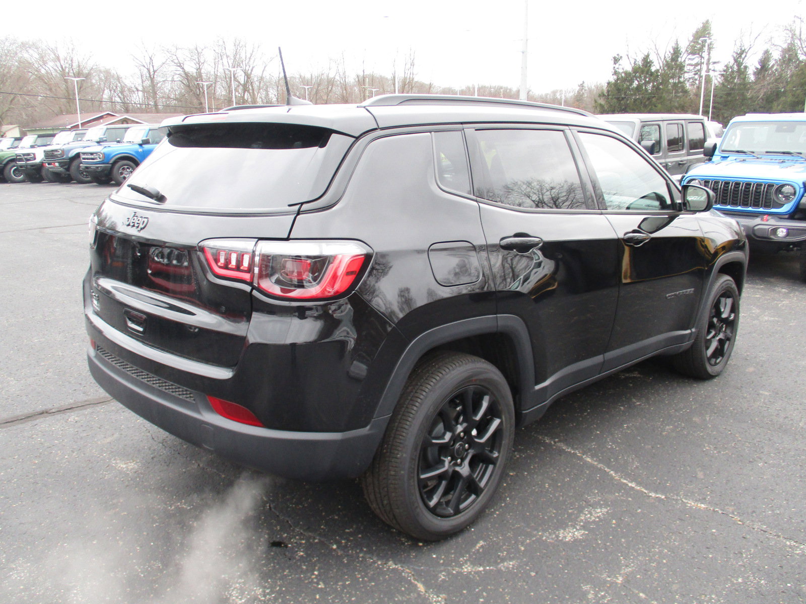 2025 Jeep Compass Latitude photo 6
