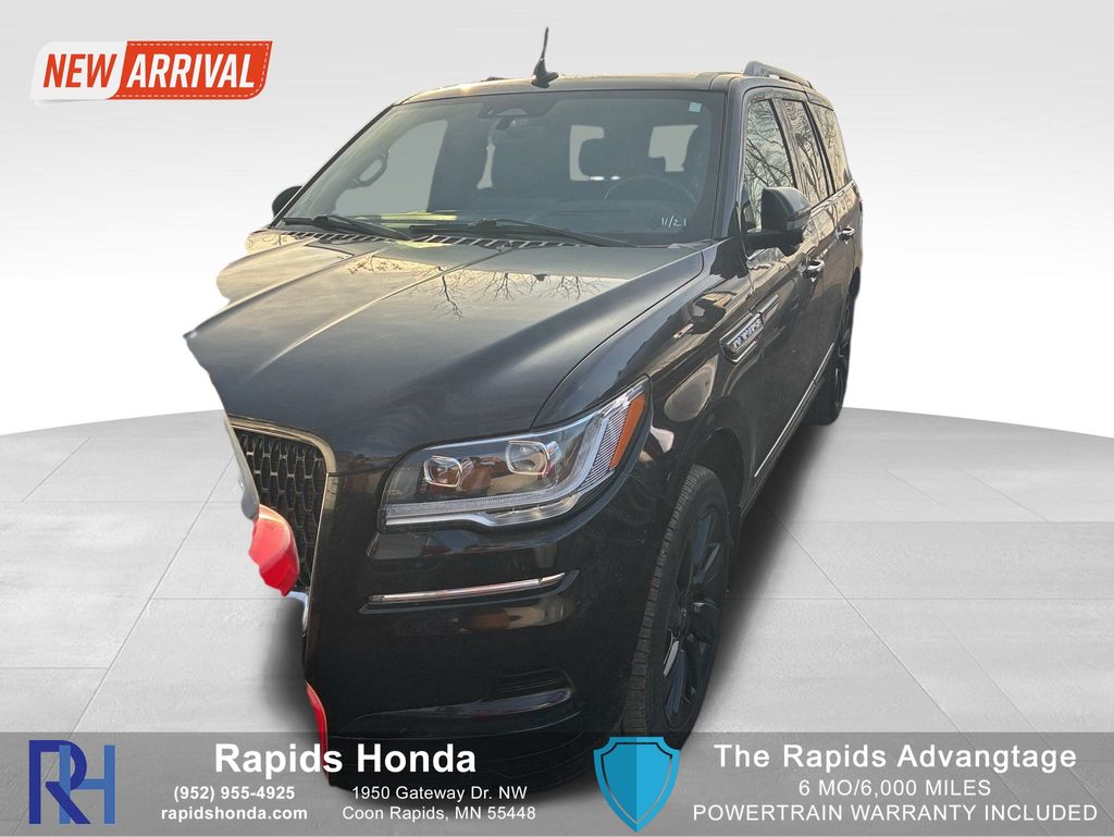 2024 Lincoln Navigator Reserve's photo