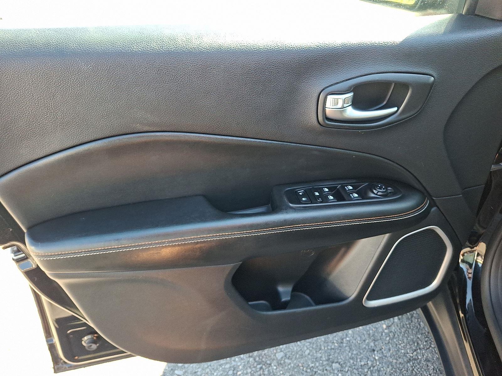 2020 Jeep Compass Latitude photo 13