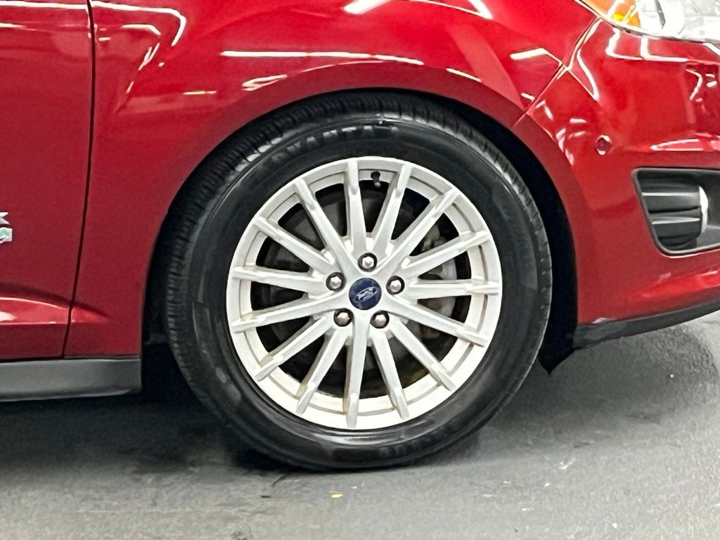 2016 Ford C-Max Energi SEL photo 31