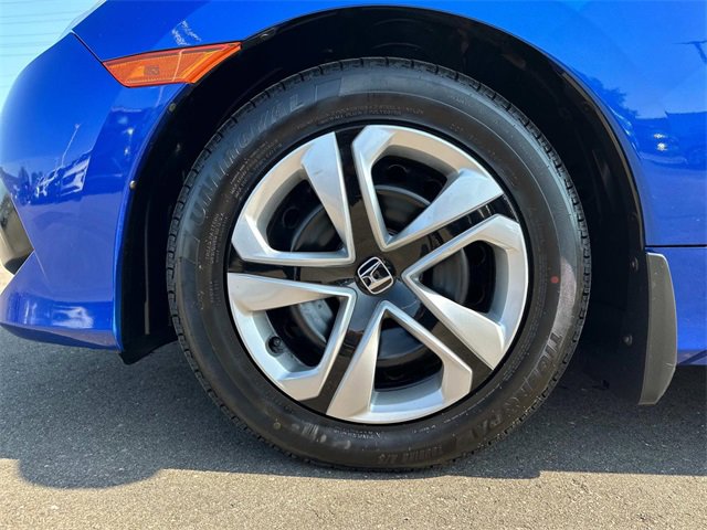 2018 Honda Civic LX photo 9