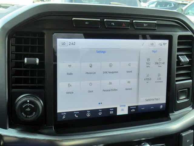 2023 Ford F-150 Lariat photo 19